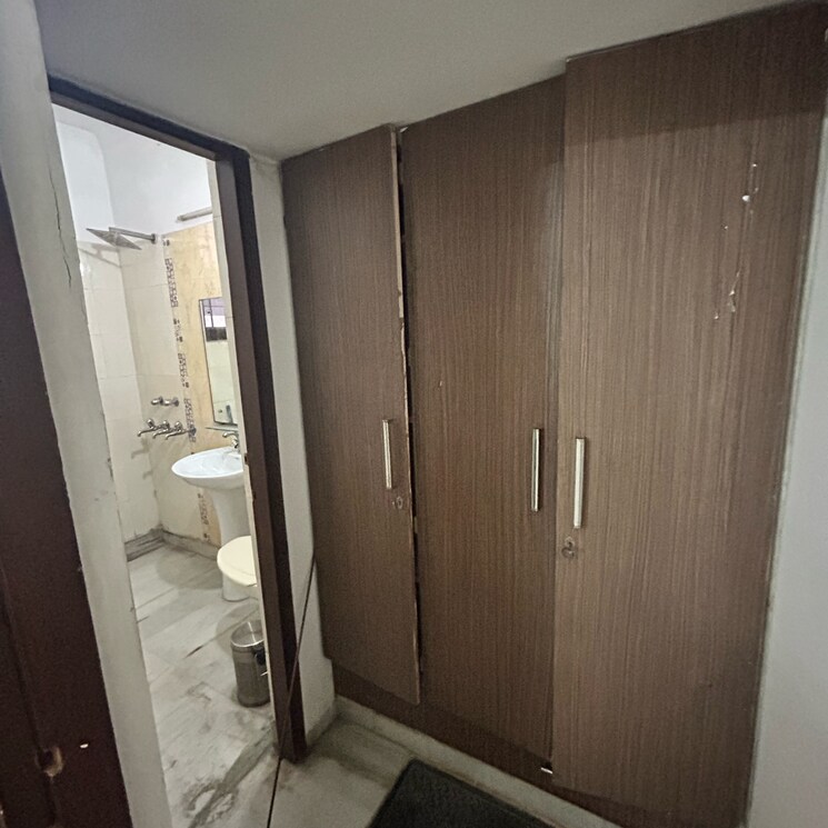 Room, ansal-plaza-sector-23 2 Bedroom 2800 Sq.Ft. Builder Floor In Carterpuri Village Gurgaon 9184603