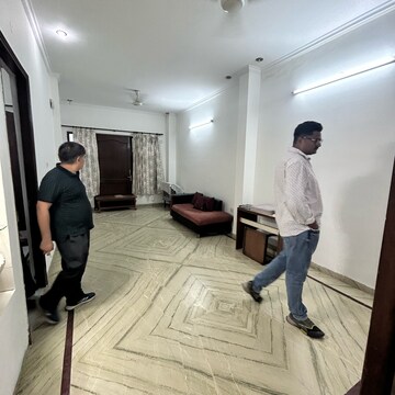 Bedroom in 2 BHK Builder Floor at Ansal Plaza Sector-23, Carterpuri Village – for Rent