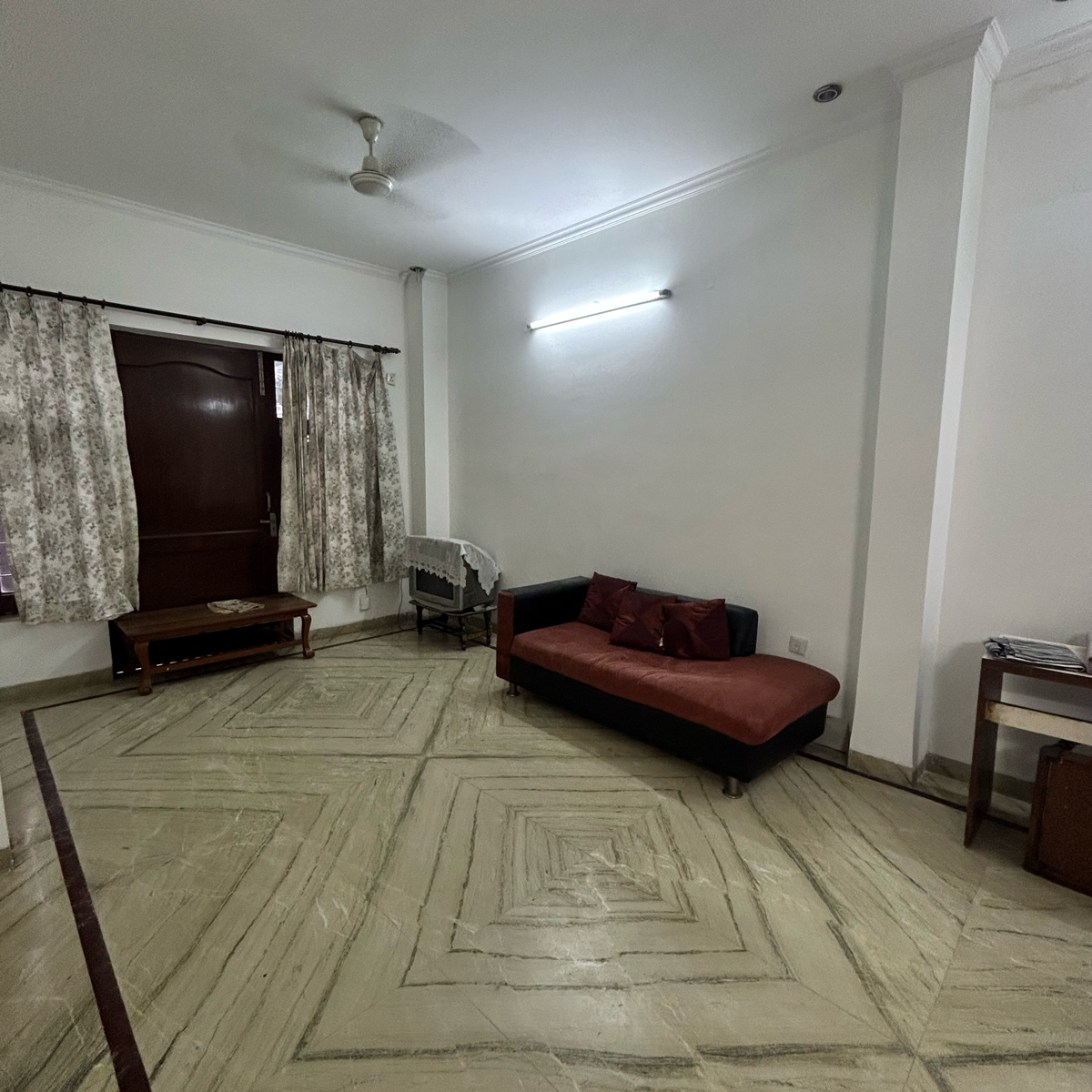 2 BHK + Pooja Room Builder Floor For Rent in Ansal Plaza Sector-23