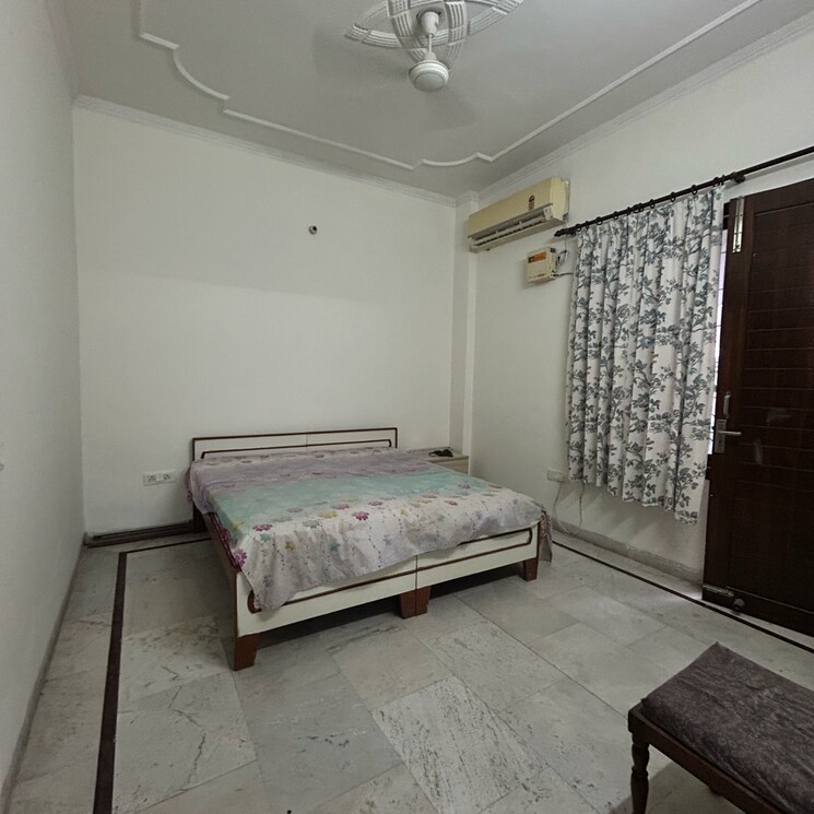 Bedroom, ansal-plaza-sector-23 2 Bedroom 2800 Sq.Ft. Builder Floor In Carterpuri Village Gurgaon 9184603