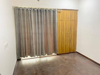 Amrapali Dream Valley