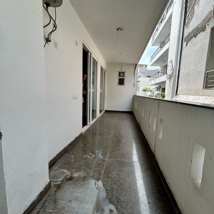 Kitchen, ansal-plaza-gurgaon 3 Bedroom 3800 Sq.Ft. Builder Floor In Carterpuri Village Gurgaon 9184625