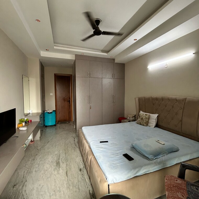 Bedroom, palam-vihar-residents-association 3 Bedroom 3600 Sq.Ft. Builder Floor In Palam Vihar Gurgaon 9184657