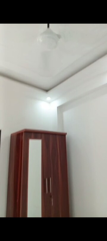 Room in 1.5 BHK Builder Floor at Krishna Vatika, Sector 1 Greater Noida – for Sale