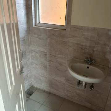 Bathroom in 2 BHK Builder Floor at Wave Dream Homes, Ram Nagar – for Rent