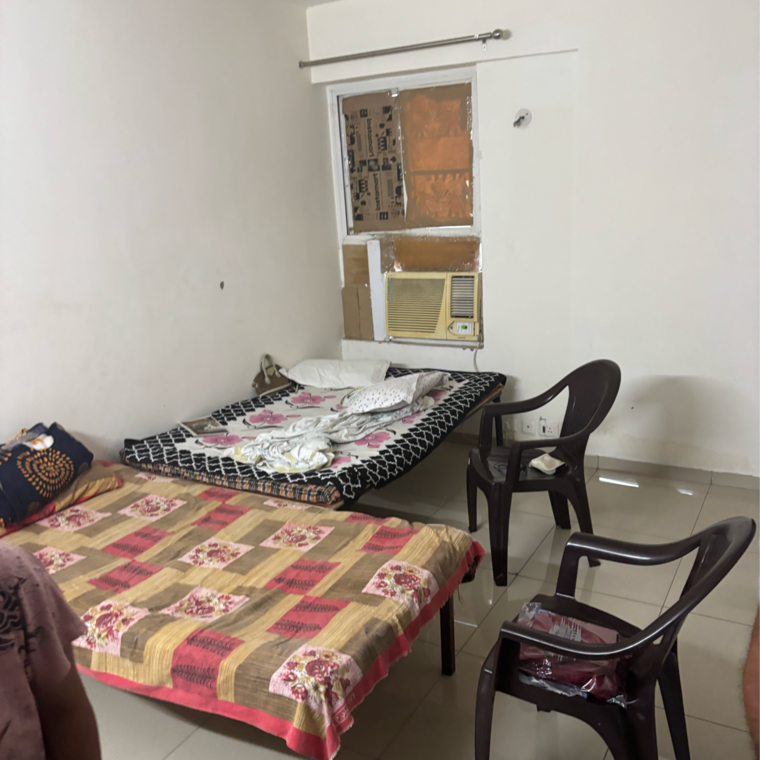 Bedroom, wave-dream-homes 2 Bedroom 840 Sq.Ft. Builder Floor In Ram Nagar Ghaziabad 9184715