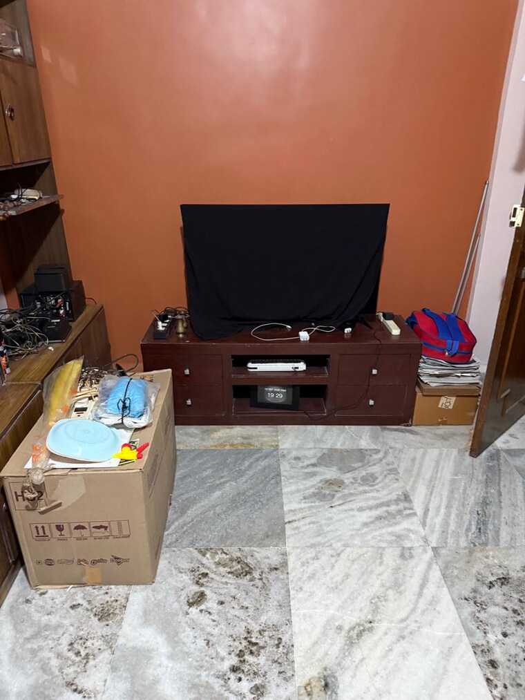 Team Area, mahim 1 Bedroom 500 Sq.Ft. Apartment In Mahim Mumbai 9184722