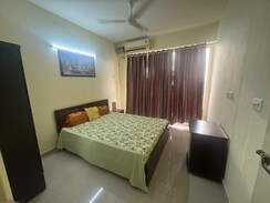 3 BHK + Servant Room Apartment For Sale in Pareena Coban Residences