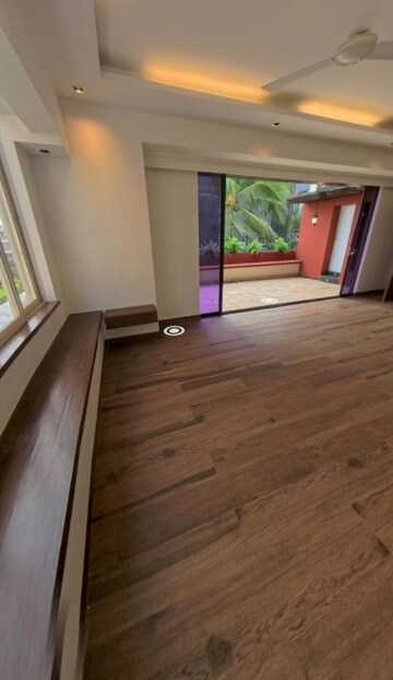 Living Room in 2 BHK Apartment at Bandra West – for Rent
