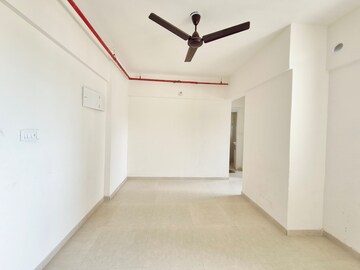 Room in 2 BHK Apartment at Runwal Primrose, Dombivli East – for Rent