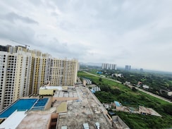 1.5 BHK Apartment For Sale in Runwal Gardens