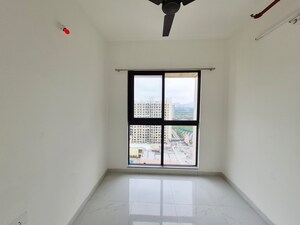 Room in 1.5 BHK Apartment at Runwal Gardens, Dombivli East – for Sale