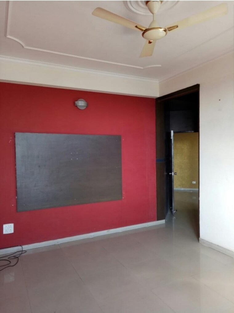 undefined, vip road 3 Bedroom 1615 Sq.Ft. Apartment In Vip Road Zirakpur 9184789