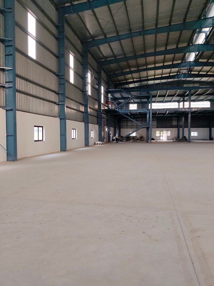  Parking, sector 81 Commercial Warehouse 30000 Sq.Yd. In Sector 81 Noida 9184828