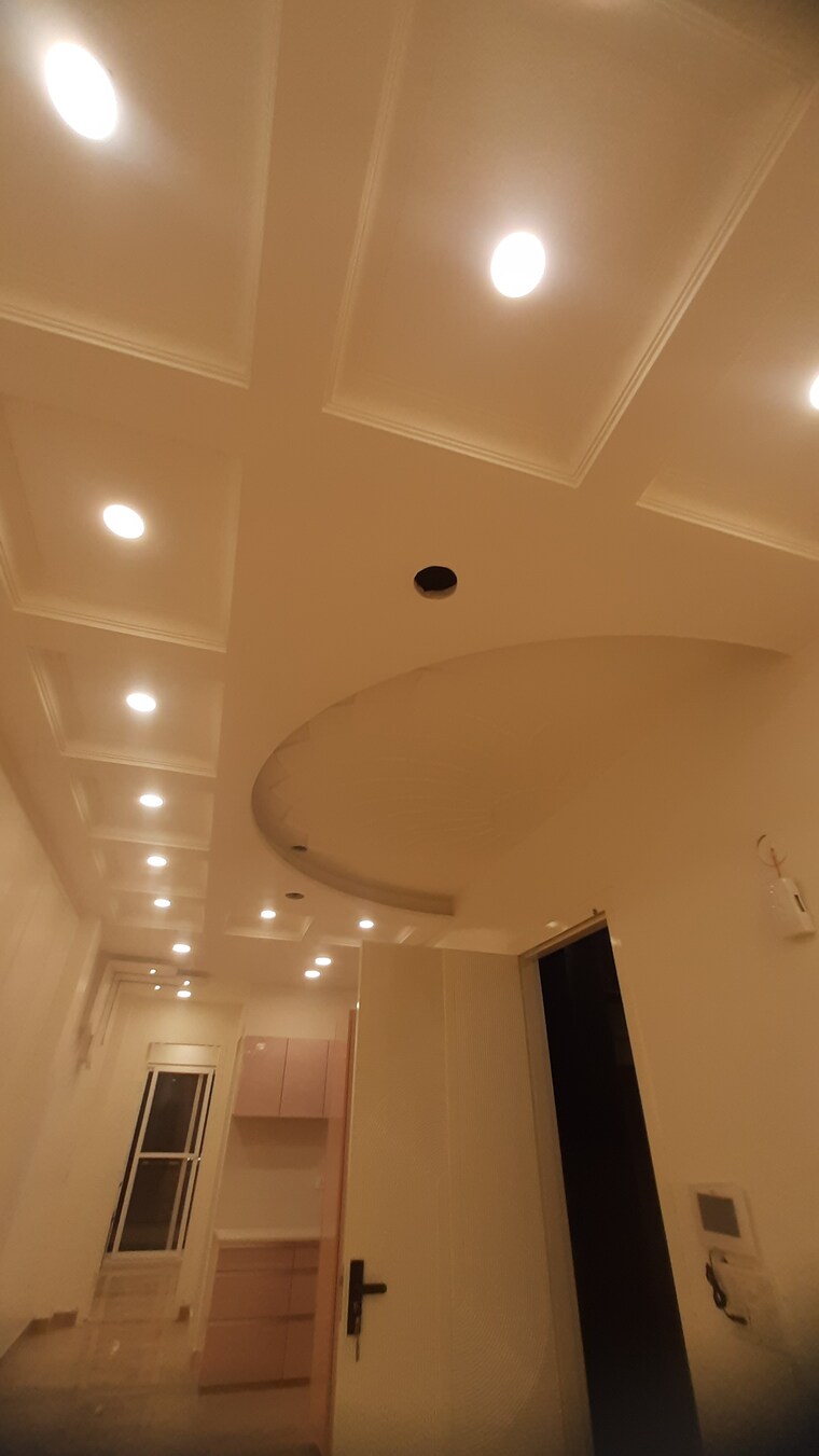 undefined, hari nagar 2 Bedroom 100 Sq.Yd. Builder Floor In Hari Nagar Delhi 9184814