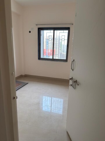 Room in 2 BHK Apartment at Mhada Building Vikhroli East, Vikhroli East – for Rent