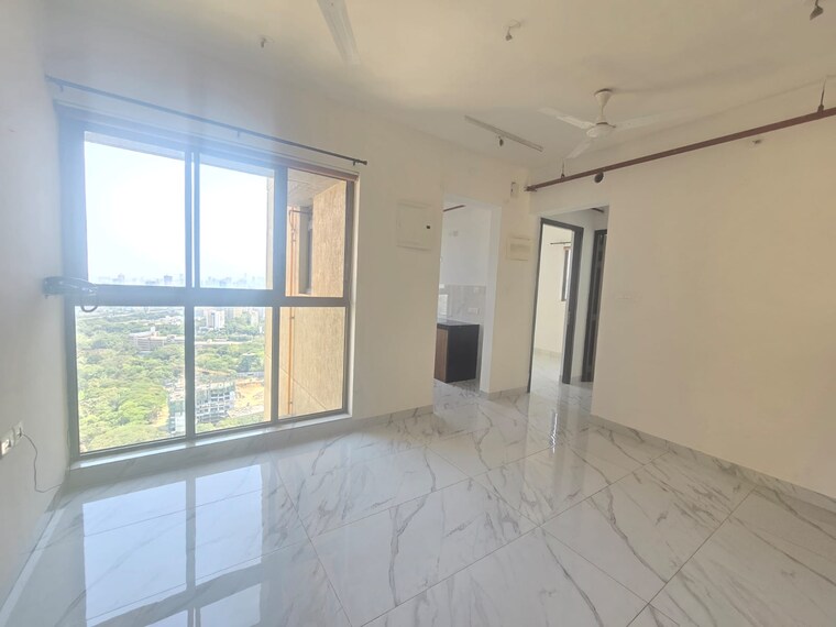 Room, dosti-west-county 1.5 Bedroom 560 Sq.Ft. Apartment In Balkum Pada Thane 9184845