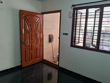 Room in 1 BHK Independent House at Hbr Layout – for Rent