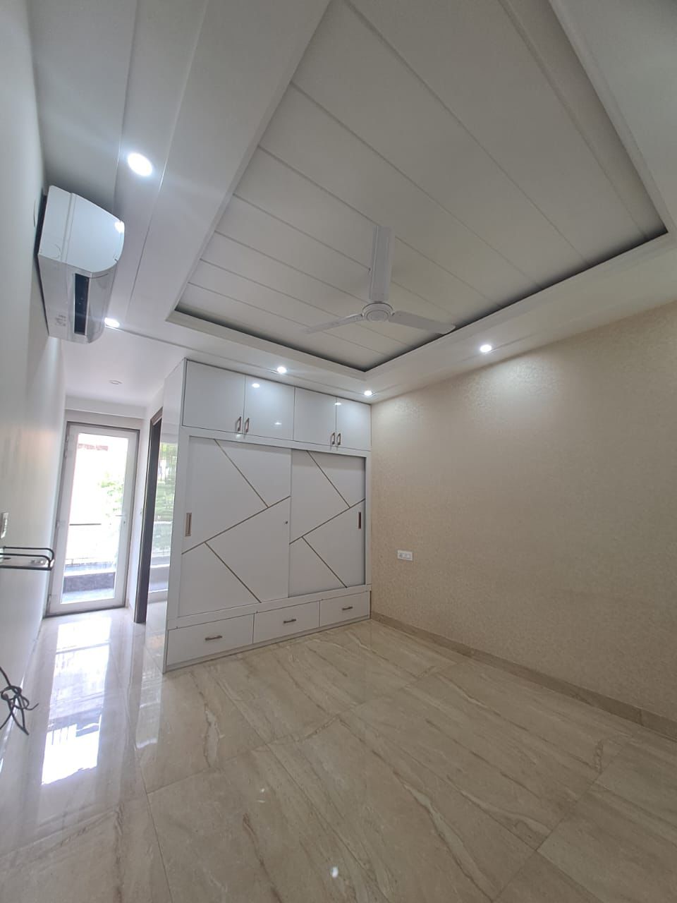 4 BHK + Pooja Room,Extra Room 216 Sq.Ft. Apartment in Greenwood City