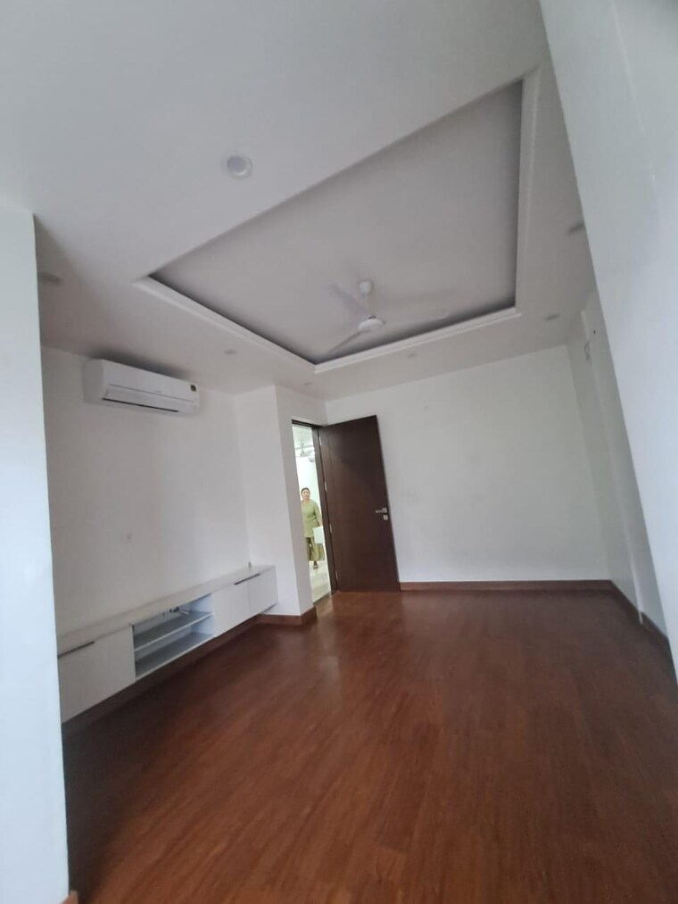 Room, greenwood-city 4 Bedroom 216 Sq.Ft. Apartment In Sector 40 Gurgaon 9184861