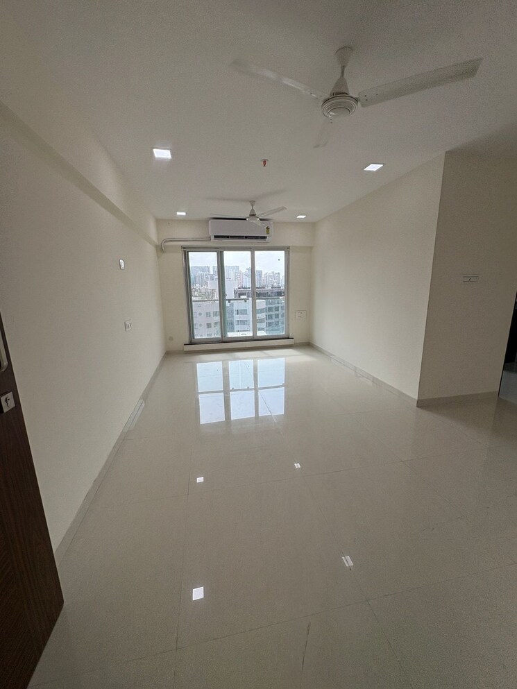 Room, dev-leo-tower 2 Bedroom 640 Sq.Ft. Apartment In Oshiwara Mumbai 9184870