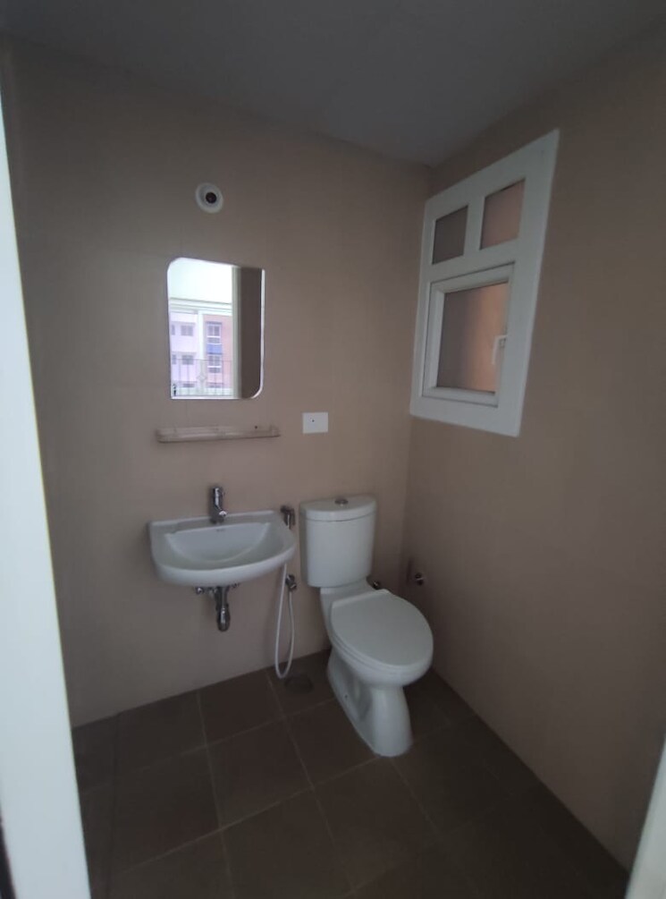 Bathroom, brigade-el-dorado 3 Bedroom 1043 Sq.Ft. Apartment In Bagaluru Bangalore 9184866