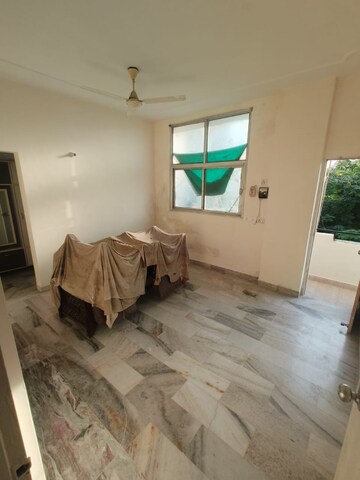 Bedroom in 2 BHK Builder Floor at Amar Colony – for Rent