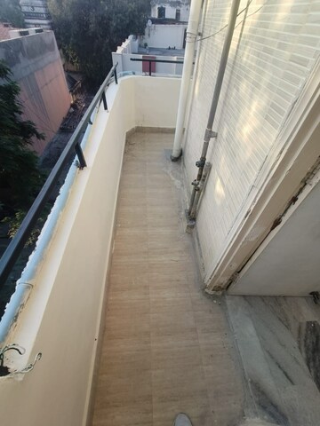 Balcony in 2 BHK Builder Floor at Amar Colony – for Rent