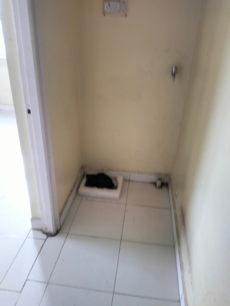 Bathroom, raviraj-camellia 2 Bedroom 1600 Sq.Ft. Apartment In Wanwadi Pune 9184885