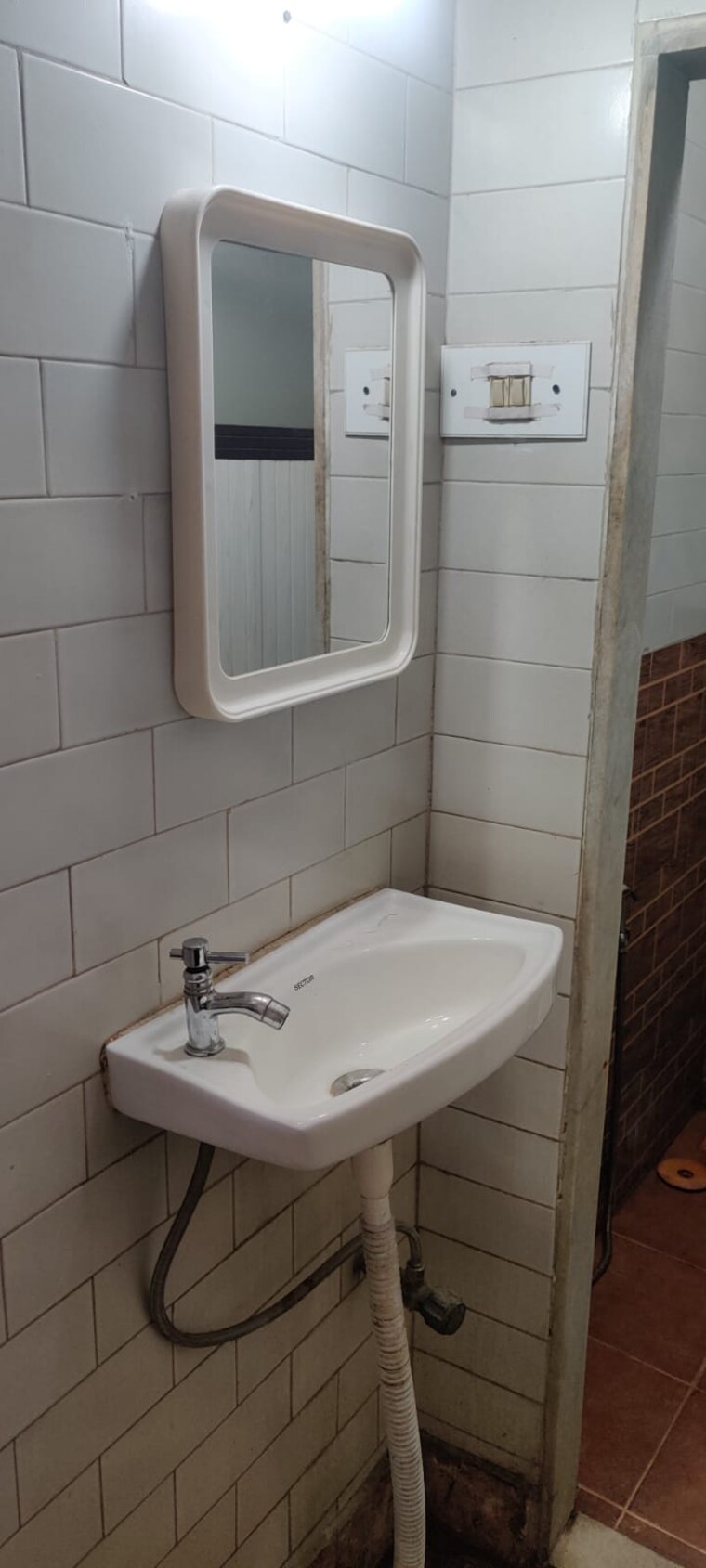 Bathroom, oswal-park 1 Bedroom 450 Sq.Ft. Apartment In Oswal Park Thane 9184889