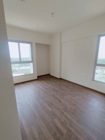 Bedroom in 2 BHK Apartment at Piramal Vaikunth, Balkum Pada – for Rent