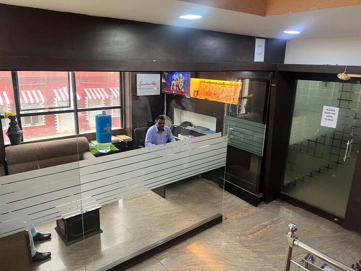 Gym, embassy-icon Commercial Office Space 7000 Sq.Ft. In Infantry Road Bangalore 9184901