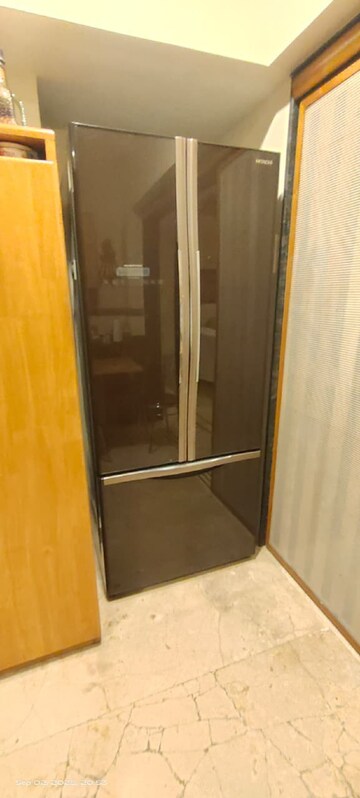  3 BHK Apartment at Khar West – for Rent