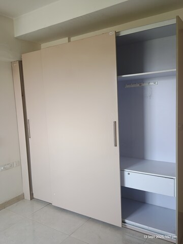 Furnished Amenities in 4 BHK Apartment at ATS Triumph, Sector 104 – for Rent