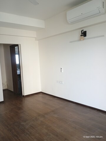 Furnished Amenities in 4 BHK Apartment at ATS Triumph, Sector 104 – for Rent