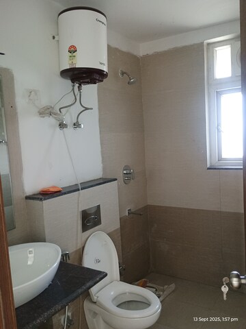 Team Area in 4 BHK Apartment at ATS Triumph, Sector 104 – for Rent