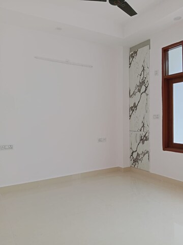 Room in 1 BHK Builder Floor at Neb Sarai – for Sale