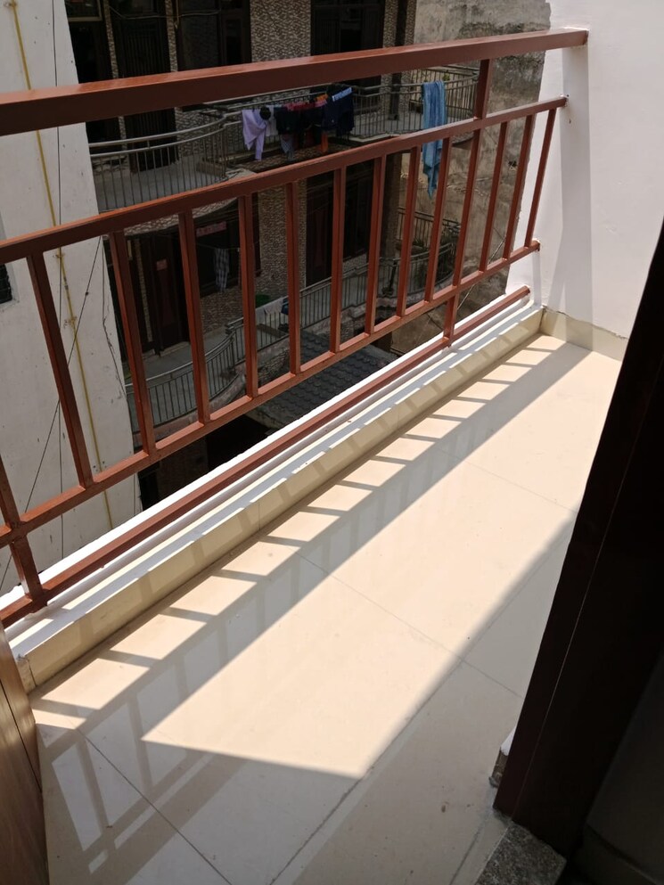 Balcony, neb sarai 1 Bedroom 450 Sq.Ft. Builder Floor In Neb Sarai Delhi 9184918
