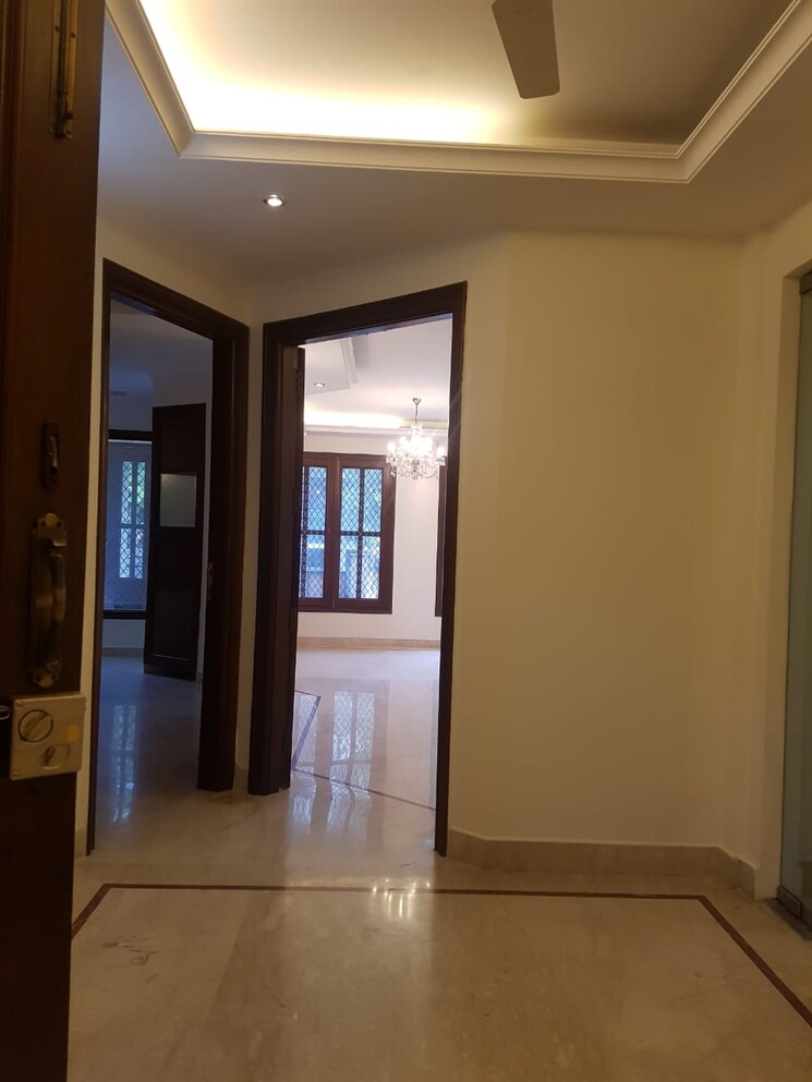 Room, boutique-residential-apartments-a-3-2 3 Bedroom 1800 Sq.Ft. Builder Floor In Vasant Vihar Delhi 9184938