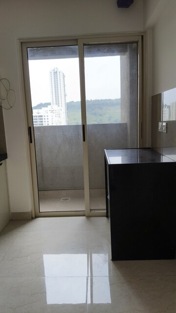 Bathroom in 2 BHK Apartment at Supreme Estia Phase 1, Baner – for Sale