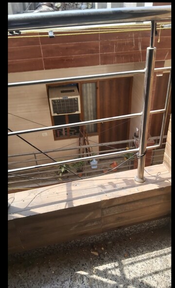 Staircase in 1 RK Builder Floor at Mayur Vihar – for Rent