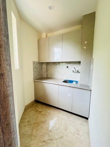 Bathroom in Studio Builder Floor at Sector 47 – for Rent