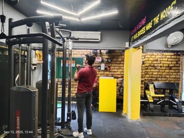 Gym in  Showroom at Dew Berry, Nalasopara West – for Sale