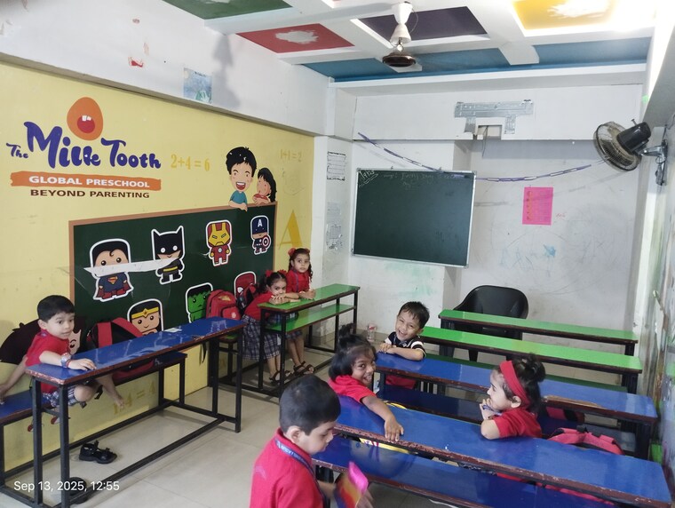 Bedroom, dew-berry Commercial Shop 2000 Sq.Ft. In Nalasopara West Palghar 9185028