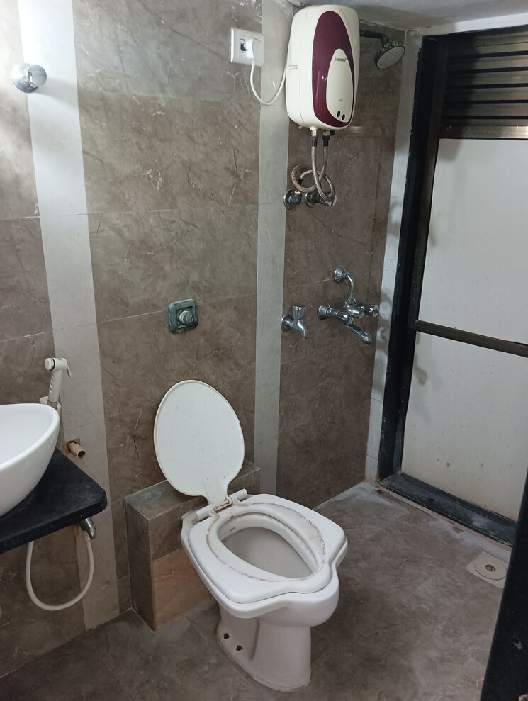 Bathroom, mehta-amrut-pearl 1 Bedroom 500 Sq.Ft. Apartment In Kalyan West Thane 9185032