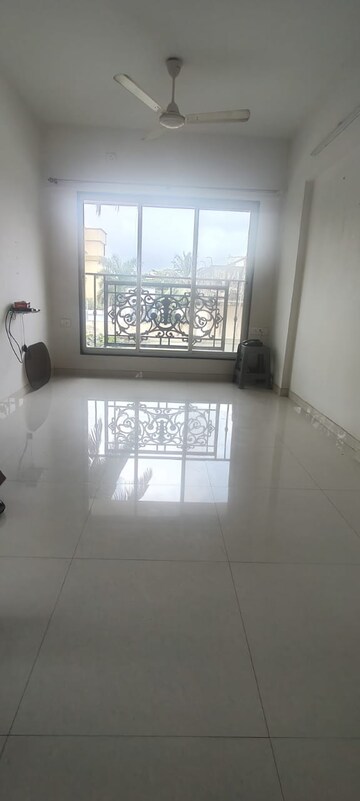 Room in 2 BHK Apartment at N K Mayaank Heights, Borivali West – for Rent