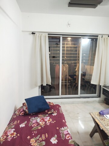 Bedroom in 1 BHK Apartment at Kurla East – for Rent