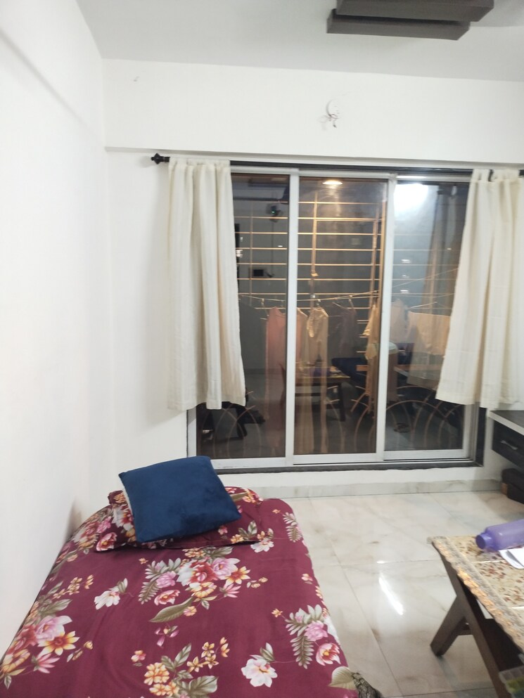 Bedroom, kurla east 1 Bedroom 460 Sq.Ft. Apartment In Kurla East Mumbai 9185031