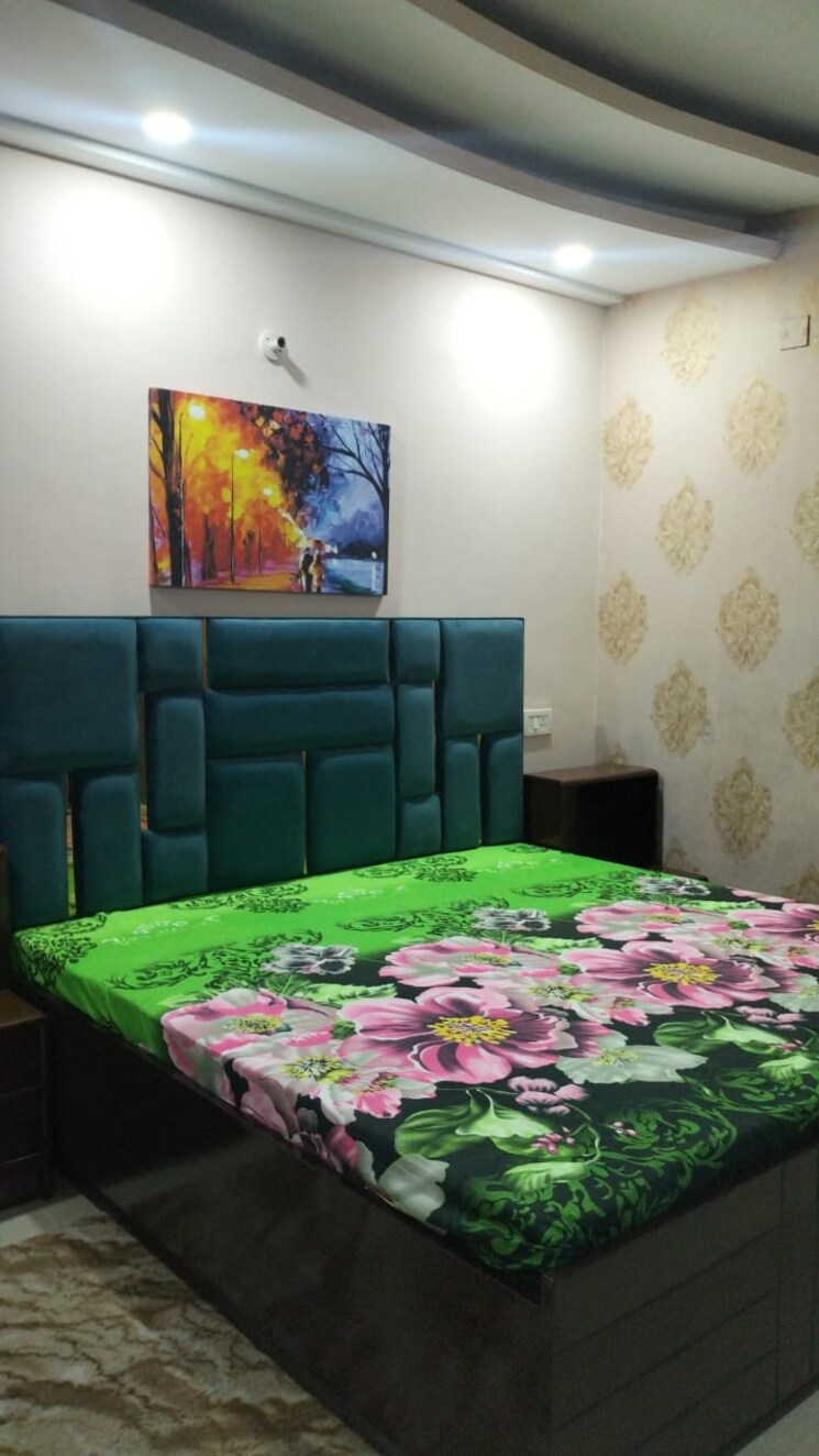 Bedroom, vip road 3 Bedroom 1650 Sq.Ft. Apartment In Vip Road Zirakpur 9185033