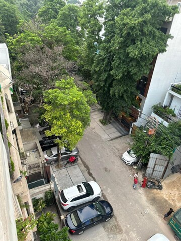 Balcony in 1 BHK Builder Floor at Sarvapriya Vihar – for Rent